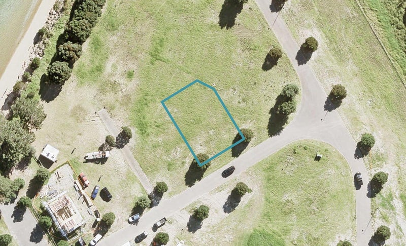 281 Omaha Drive, Warkworth - Carousel 1