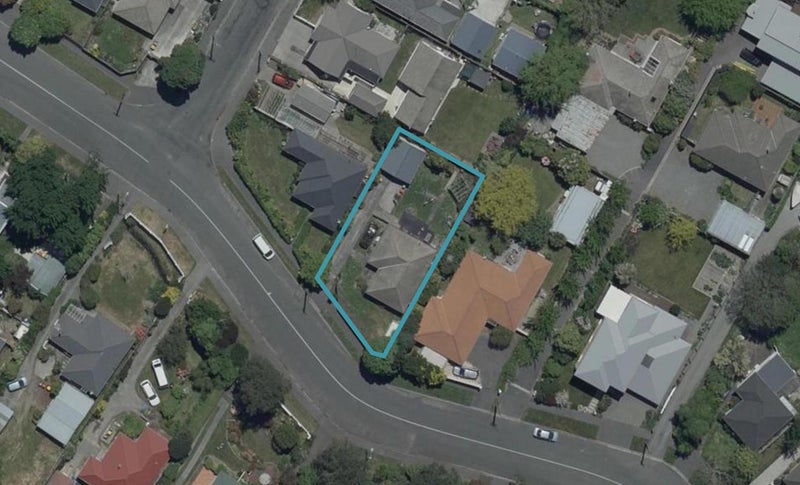 102 Brookside Terrace, Bryndwr, Christchurch - Carousel 1