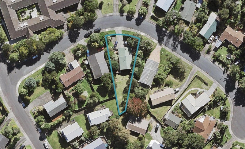 7 Randal Place, Bayview, Auckland - Carousel 1