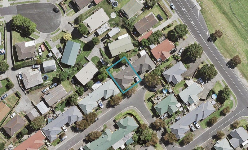 24 Dunbarton Drive, Ranui, Auckland - Carousel 1