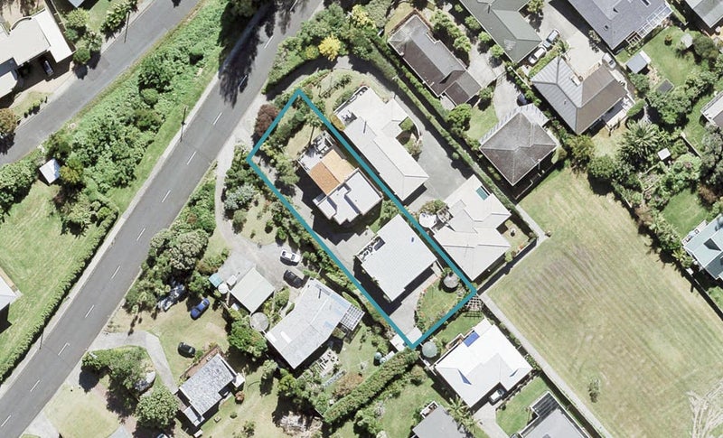 15A Beach Road, Manly, Whangaparaoa - Carousel 1