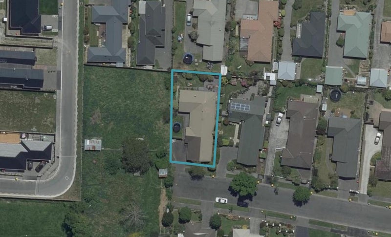 42 Greenock Street, Redwood, Christchurch - Carousel 1