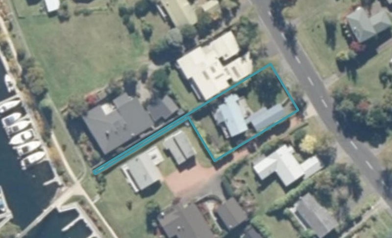 38 Marina Terrace, Kinloch, Taupō - Carousel 1