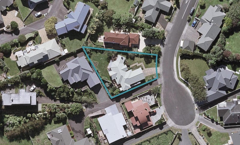6 Highfield Place, Highlands Park, New Plymouth - Carousel 1