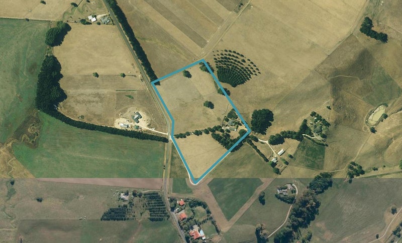 75 Poukawa Road, Poukawa, Hastings - Carousel 1
