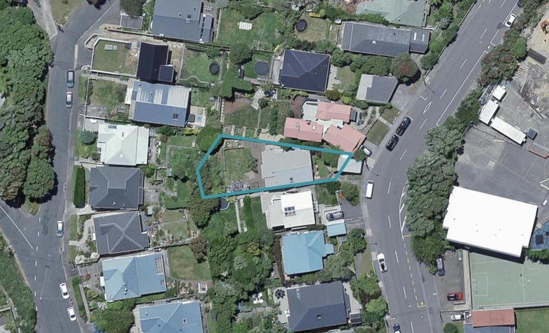 101 Northland Road, Northland, Wellington - Carousel 1