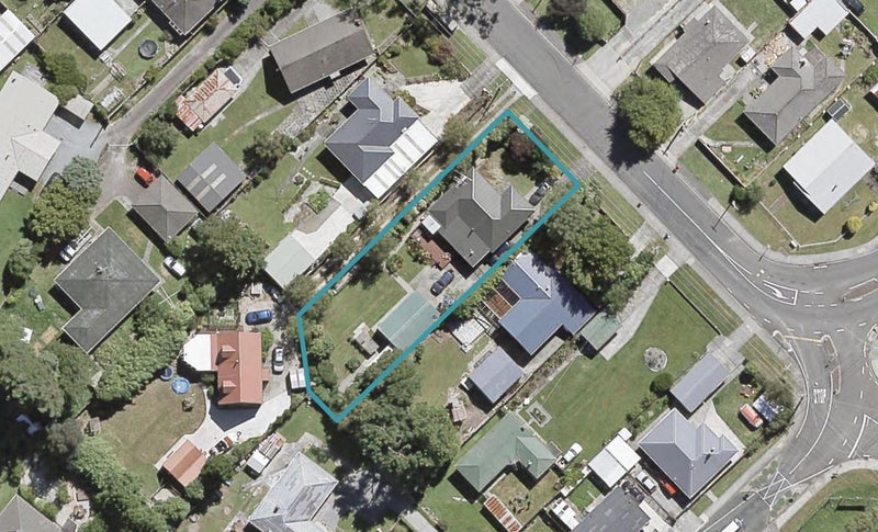 38 Moeraki Road, Maoribank, Upper Hutt - Carousel 1