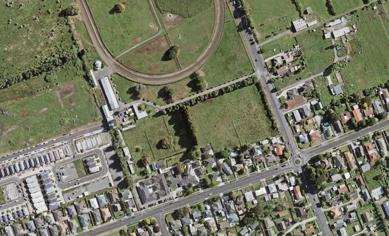 53 Paapaakiri Loop, Takanini, Auckland - Carousel 1