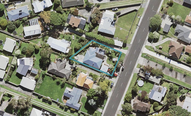 52 Salisbury Road, Birkdale, Auckland - Carousel 1