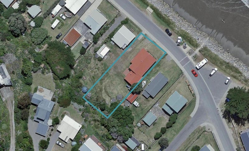 100 Jetty Road, Castlepoint, Tīnui - Carousel 1