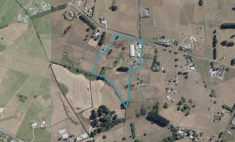 84 Willis Road, Ngahinapouri, Hamilton - Carousel 1