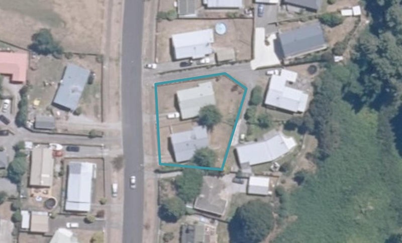 2/79 Arthur Crescent, Hilltop, Taupō - Carousel 1