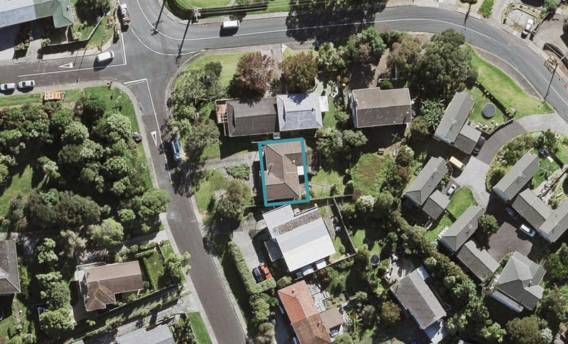 19B Leigh Terrace, Bayview, Auckland - Carousel 1