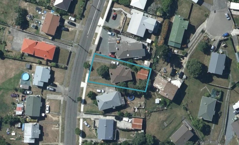 35 Piko Street, Titahi Bay, Porirua - Carousel 1
