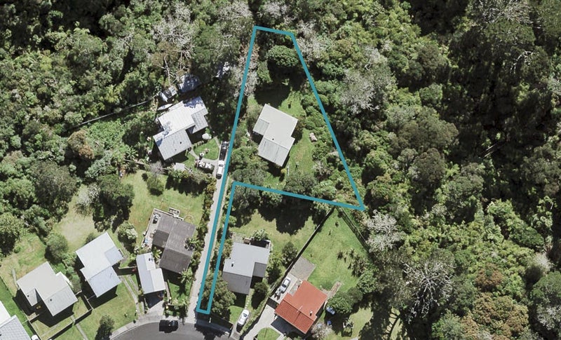63 Taurus Crescent, Beach Haven, Auckland - Carousel 1