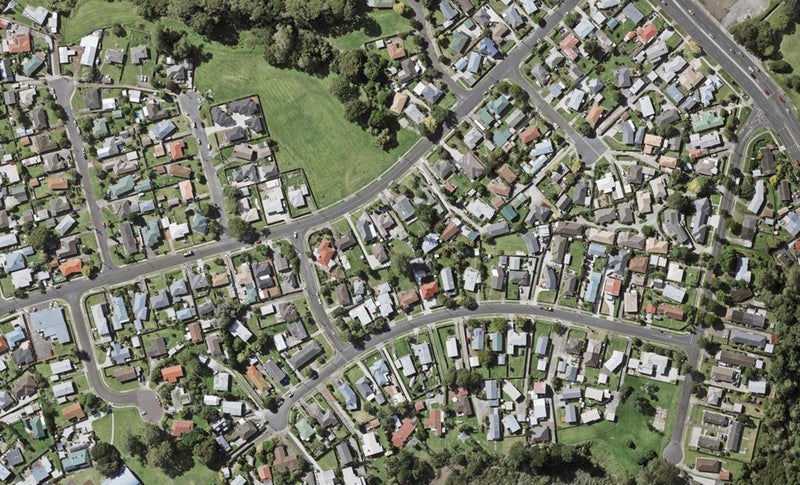 28D Tiraumea Drive, Pakuranga, Auckland - Carousel 1