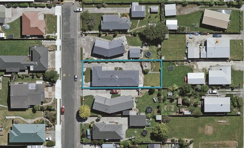 11 Hastings Street, Waikiwi, Invercargill - Carousel 1