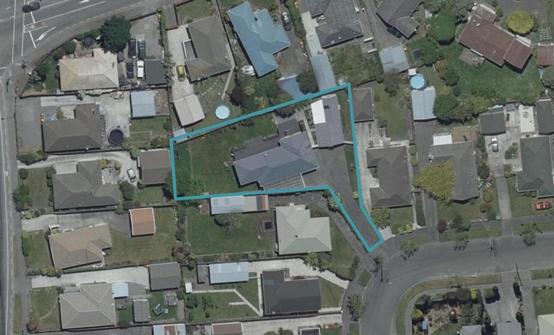 45 Vardon Crescent, Shirley, Christchurch - Carousel 1