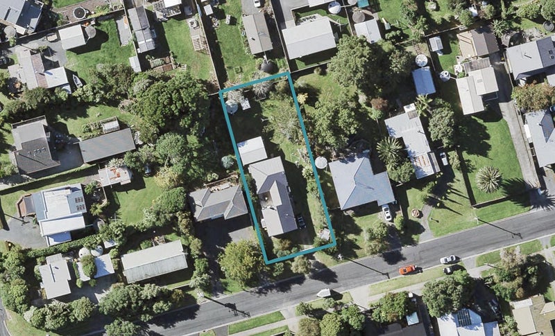 104 Second View Avenue, Beachlands, Auckland - Carousel 1