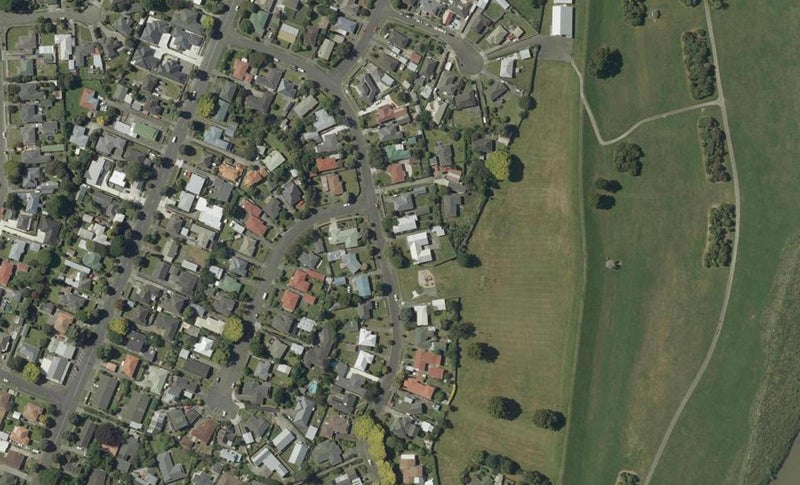 29 Waterloo Crescent, Hokowhitu, Palmerston North - Carousel 1