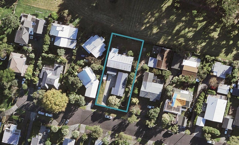 33 Saltaire Street, Avondale, Auckland - Carousel 1