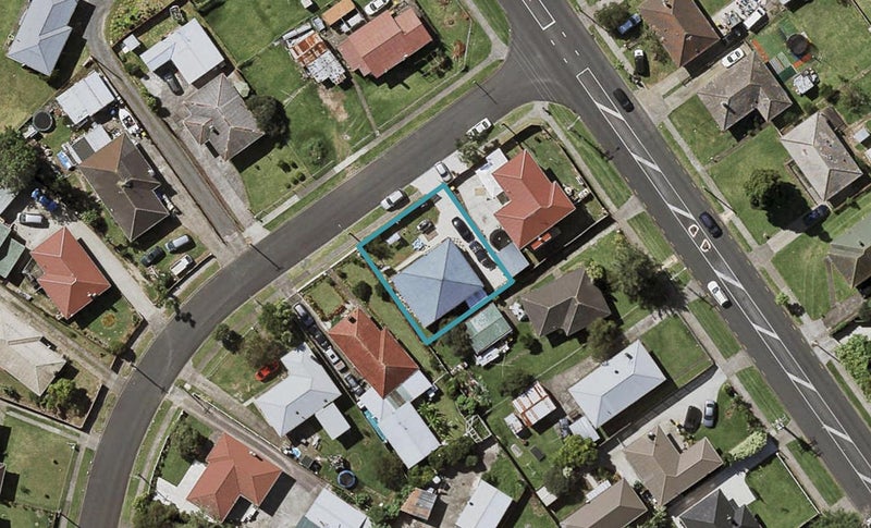 2 Collett Road, Otara, Auckland - Carousel 1