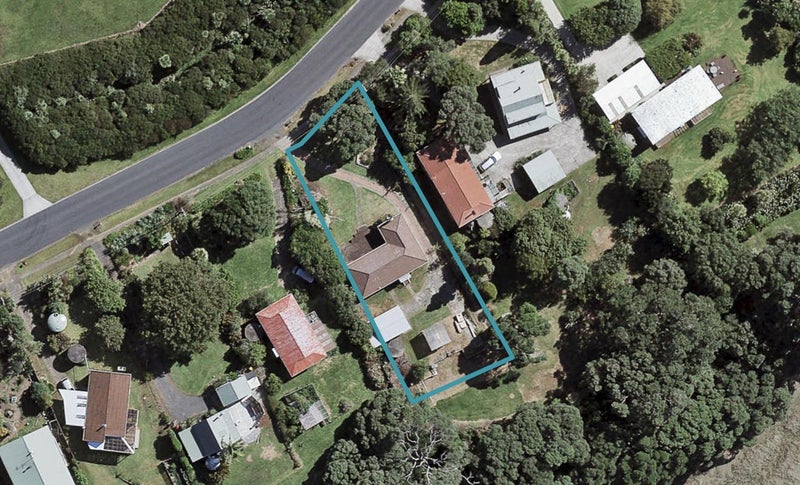 430 Matakawau Road, Āwhitu - Carousel 1