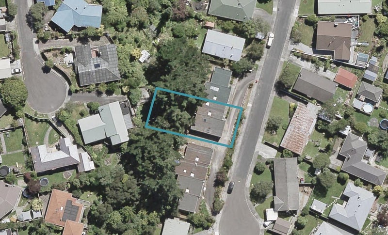 3/22 Deller Grove, SILVERSTREAM, UPPER HUTT - Carousel 1