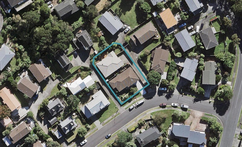 1/7 Heathglen Place, Bayview, Auckland - Carousel 1