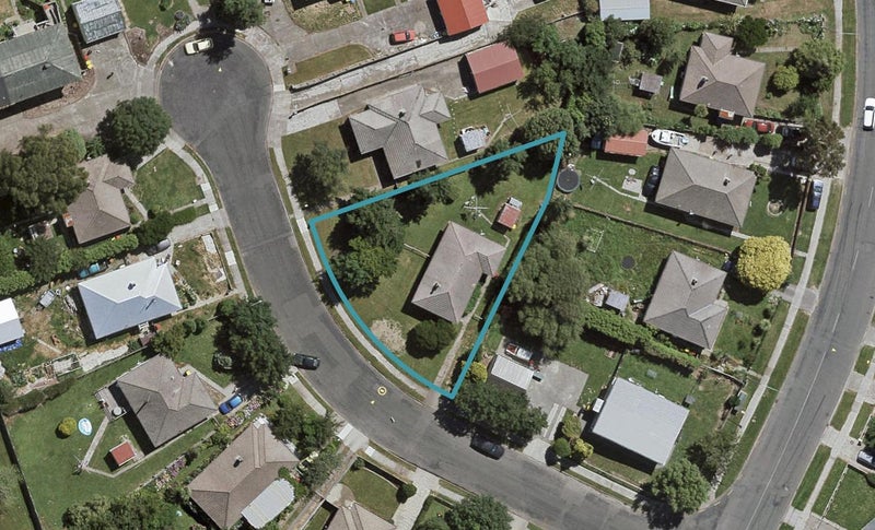52 Lithgow Place West, Glengarry, Invercargill - Carousel 1