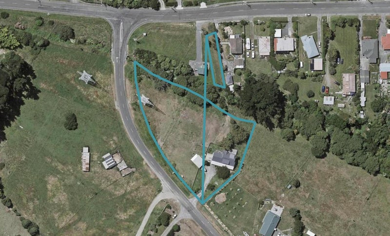 115 Riverbank Road Extension, Ōtaki - Carousel 1