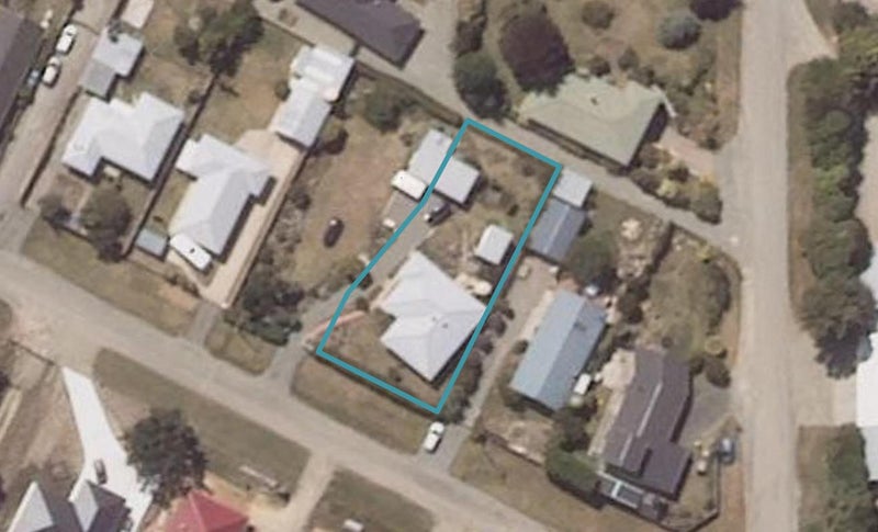 11 Sussex Street, Weston, Oamaru - Carousel 1