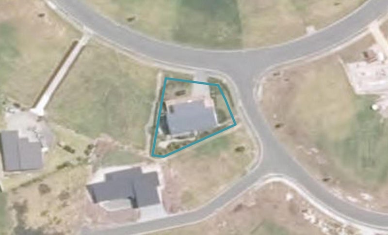 44 Dudley Crescent, Cable Bay, Cable Bay - Carousel 1