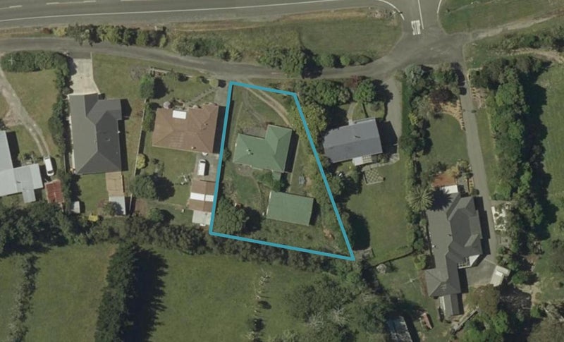 41 Honore Drive, Linton, Palmerston North - Carousel 1