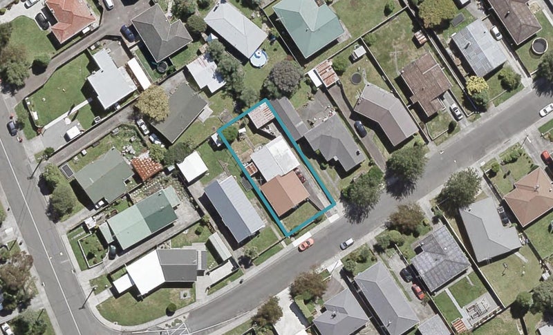5A Oregon Drive, Maoribank, Upper Hutt - Carousel 1