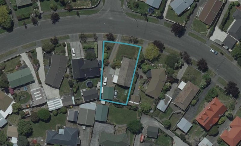 65 Warren Crescent, Hillmorton, Christchurch - Carousel 1