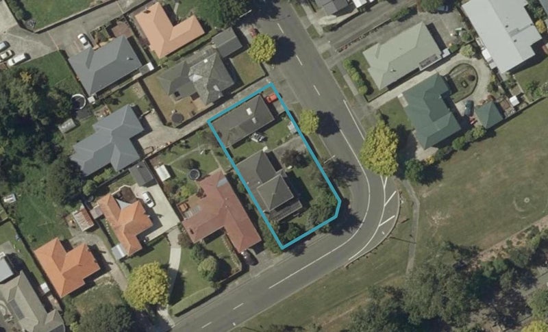228 Vogel Street, Roslyn, Palmerston North - Carousel 1