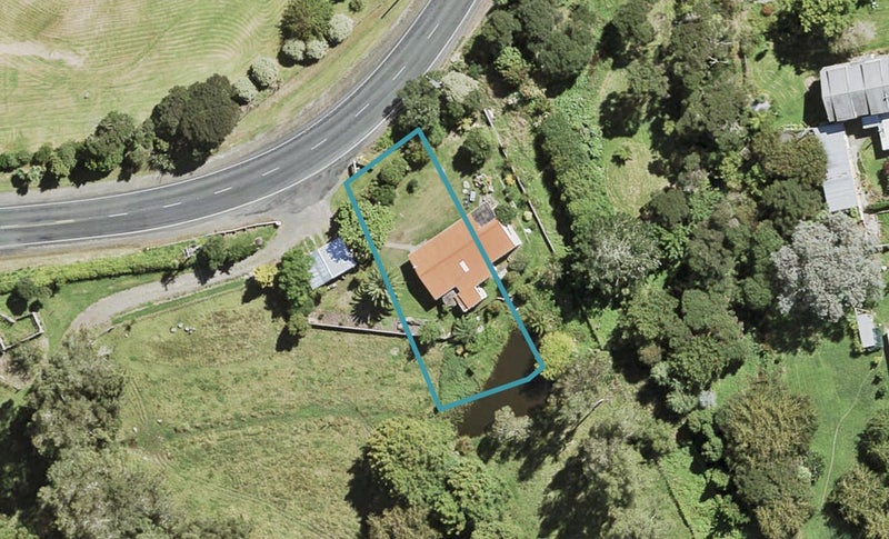 79 Muriwai Road, Waimauku, Waimauku - Carousel 1