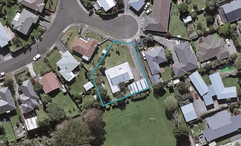 4 Rarawa Place, Vogeltown, New Plymouth - Carousel 1