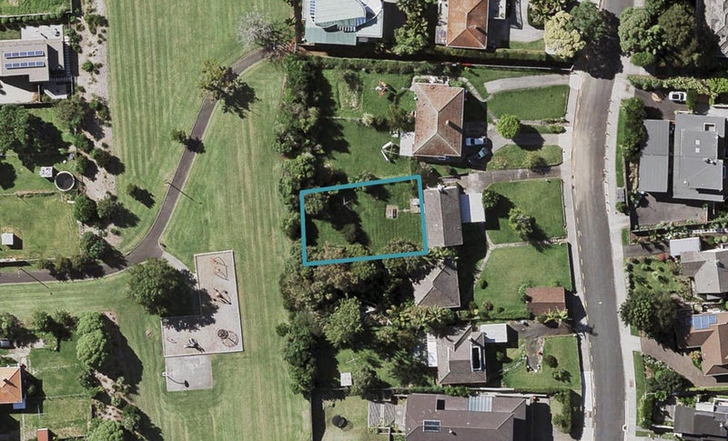 78A Kurahaupo Street, Orakei, Auckland - Carousel 1