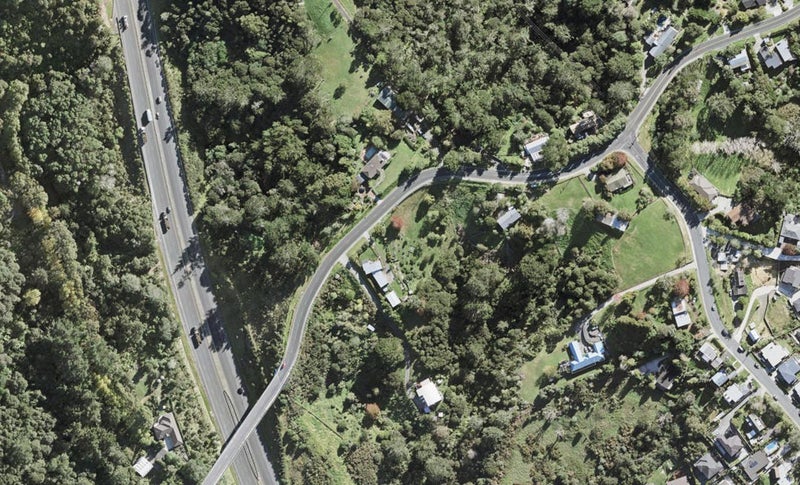 141 Lonely Track Road, Fairview Heights, Auckland - Carousel 1