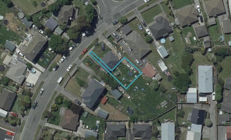 2/12 Rowcliffe Crescent, Avonside, Christchurch - Carousel 1