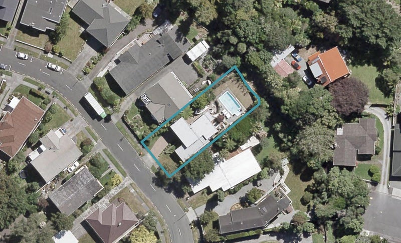 36 Wai-Iti Crescent, Woburn, Lower Hutt - Carousel 1