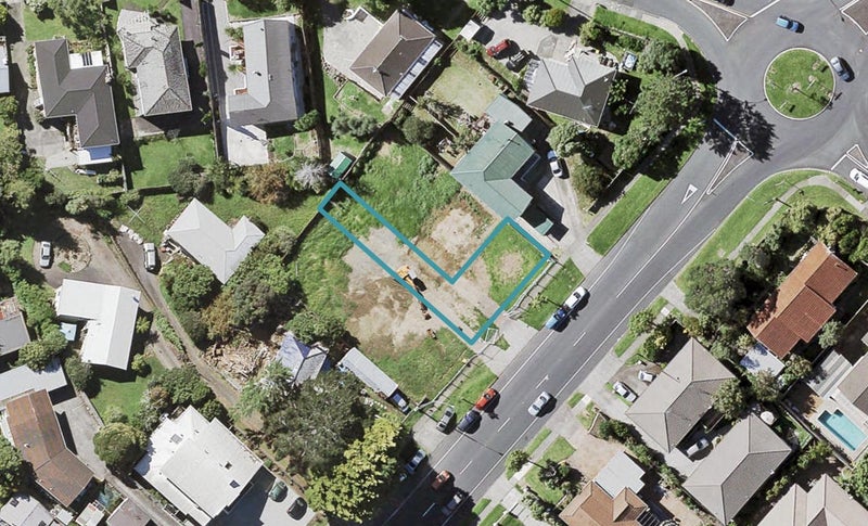 5 Whitford Road, Howick, Auckland - Carousel 1