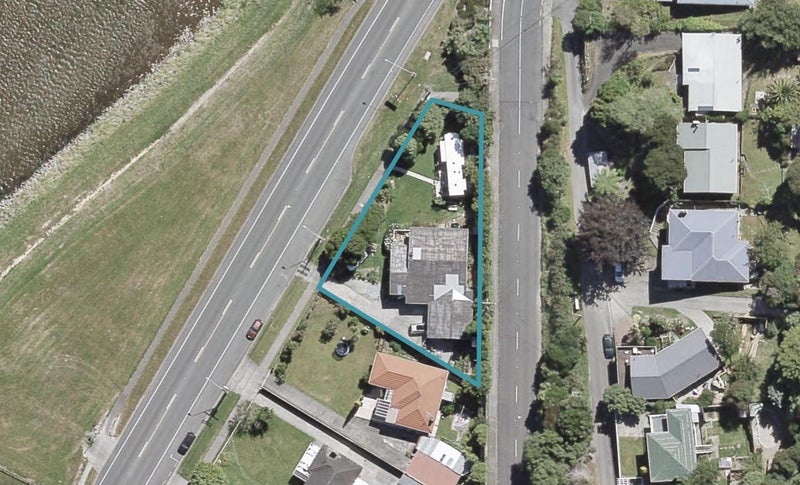 236 Eastern Hutt Road, Stokes Valley, Lower Hutt - Carousel 1