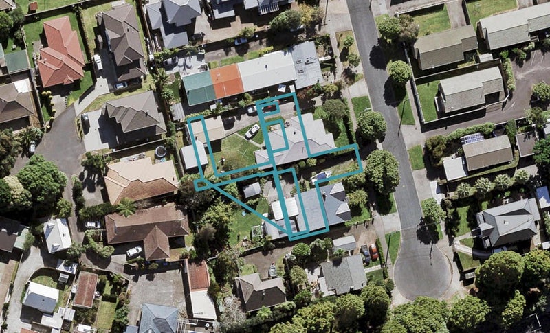 9/14 Highbury Street, Avondale, Auckland - Carousel 1