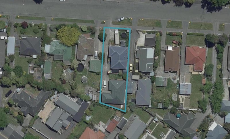 2/18 Winters Road, Redwood, Christchurch - Carousel 1