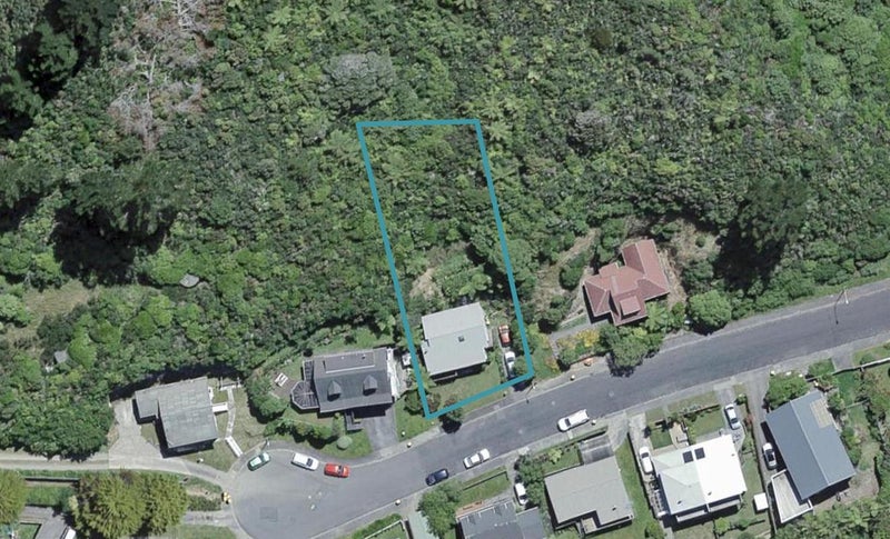 84 Percy Dyett Drive, Karori, Wellington - Carousel 1