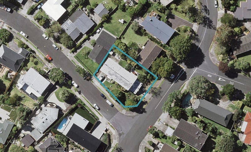 44 Hawkins Street, Meadowbank, Auckland - Carousel 1