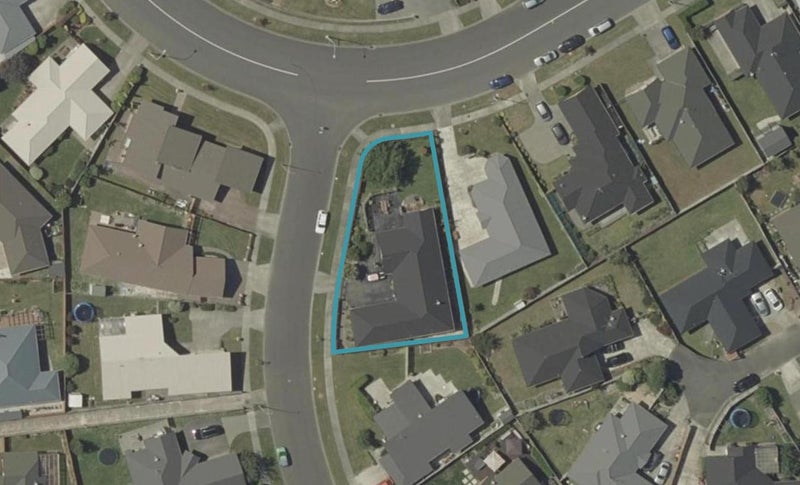 1 Geneva Terrace, Kelvin Grove, Palmerston North - Carousel 1